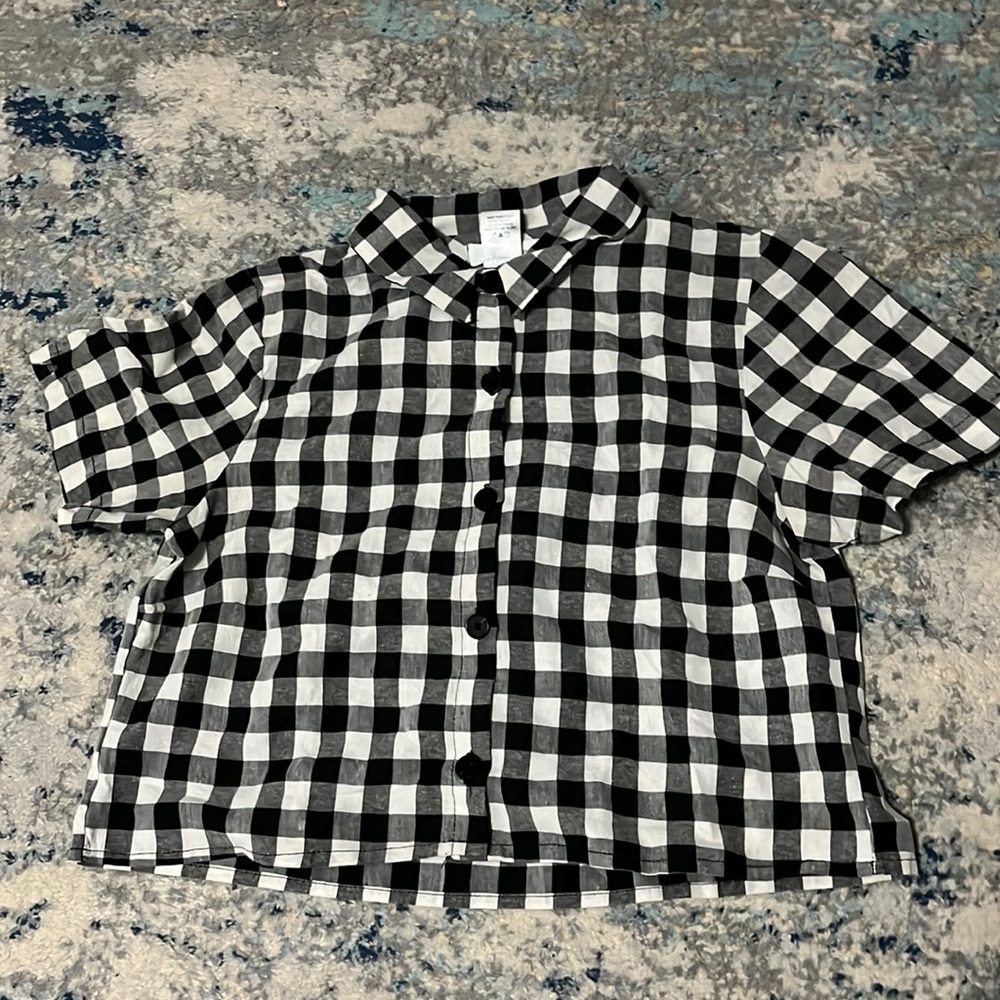 Plaid collared button up kirious women’s crop top